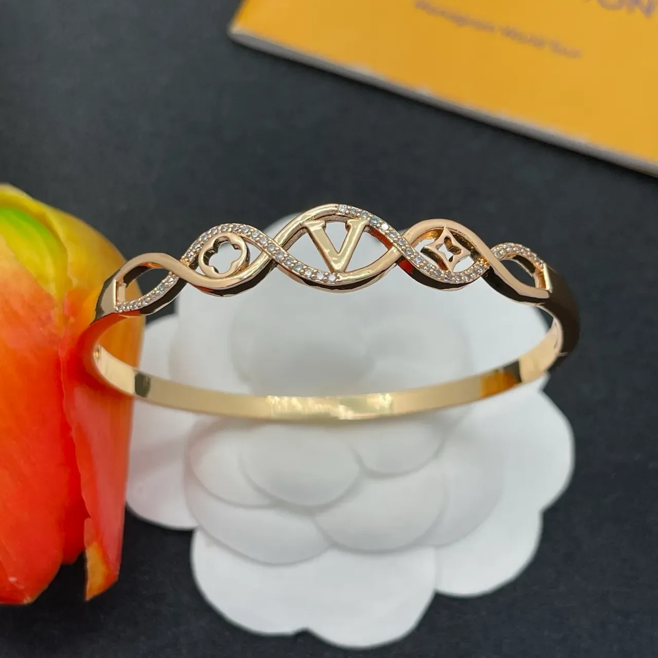 Louis Vuitton LV Twist Rose Gold Pavé Monogram Bracelet 8