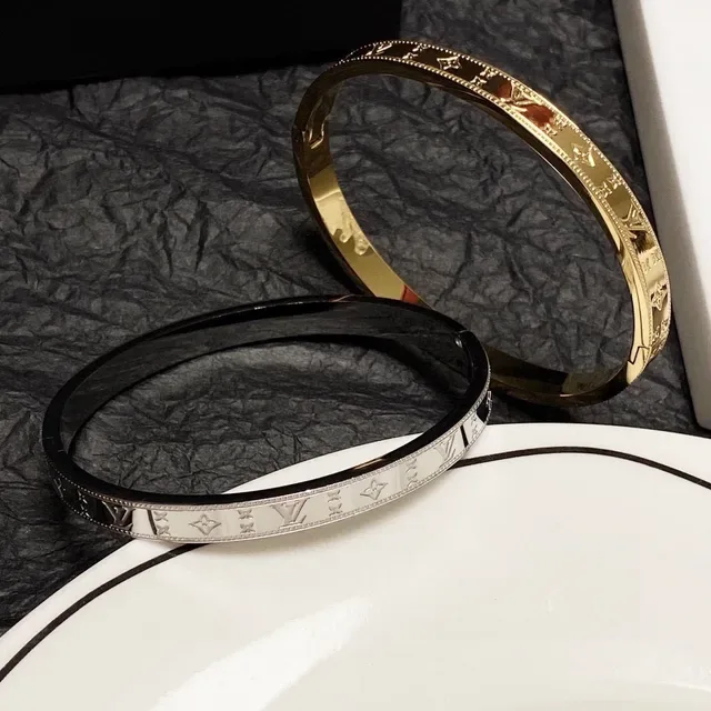 Louis Vuitton Monogram Bangle Gold Black Beaded-Edge Bracelet 3