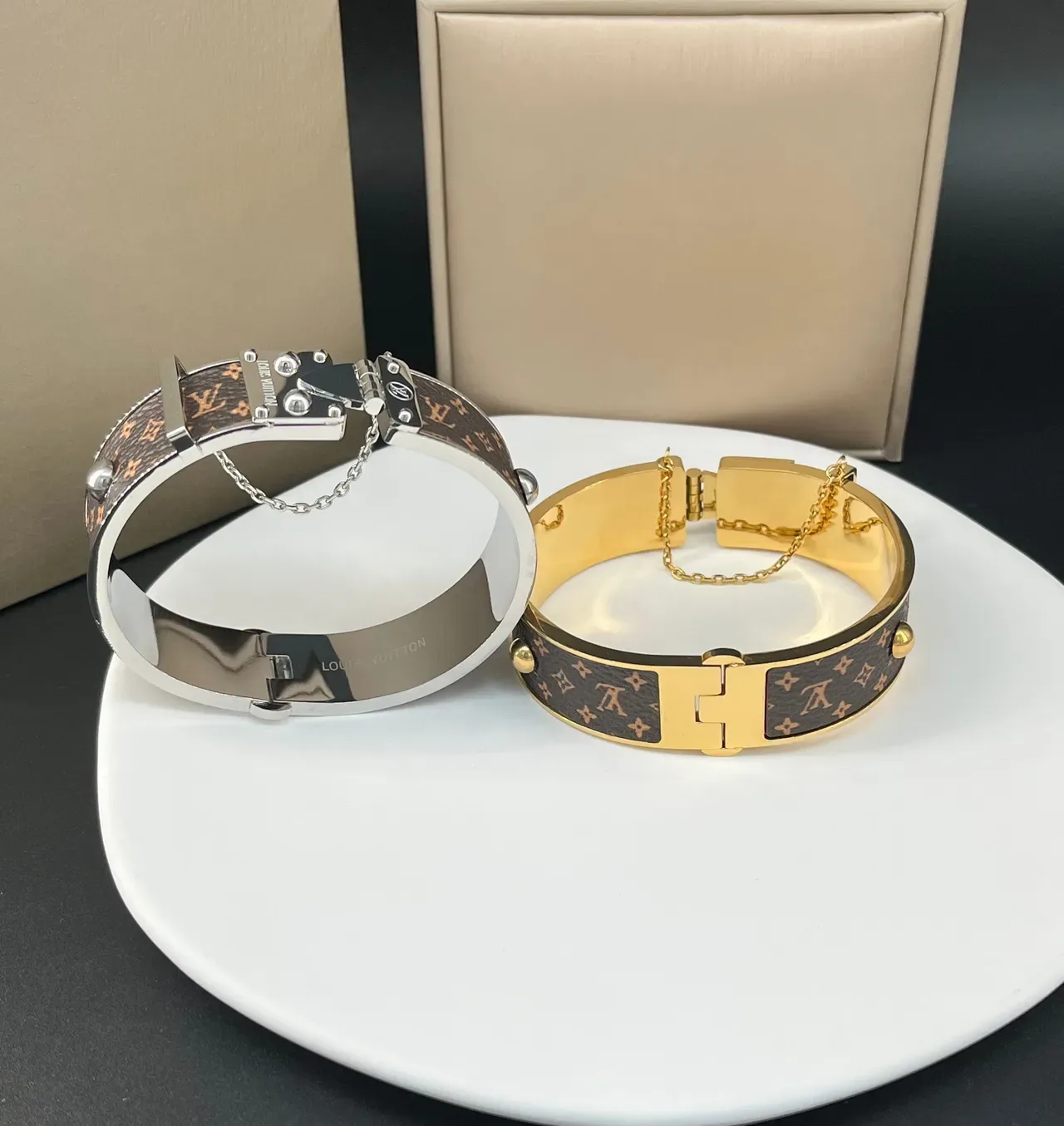 Louis Vuitton Monogram Canvas Bangle Brown Gold Hardware Bracelet 4