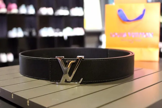 Louis Vuitton Monogram Ceinture en toile Marron Boucle Dorée Turnlock Buckle Ceinture en cuir 21