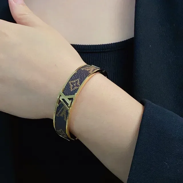 Louis Vuitton Monogram Canvas Hinged Bangle Bracelet 8