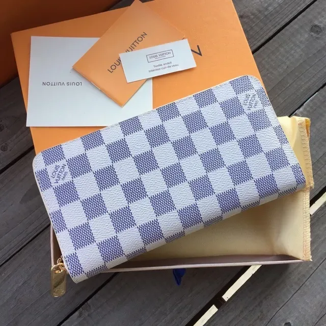Carteira Louis Vuitton Monogram Canvas com zíper longa 15