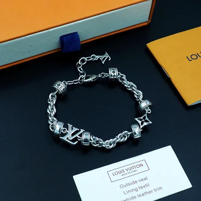 Louis Vuitton Monogram Chain Silver Black Metal Rotating Barrel Charms Bracelet 9
