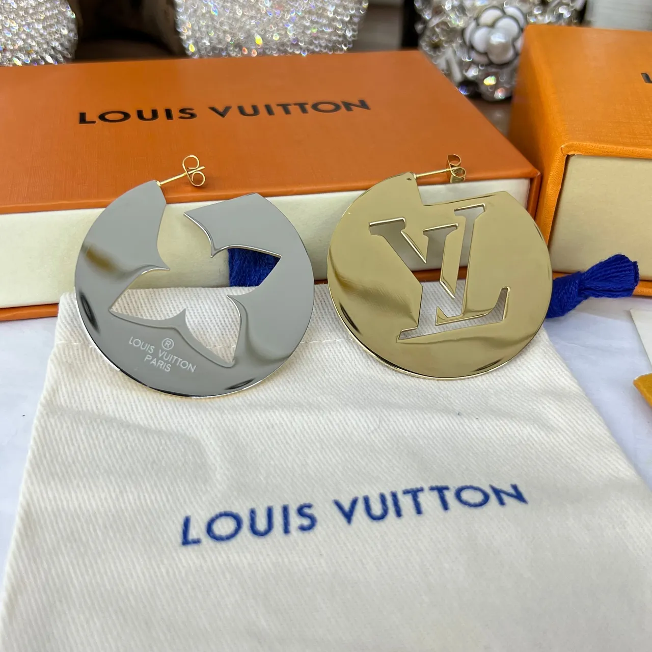 Louis Vuitton Monogram Disc and Flower Motif Earrings 3