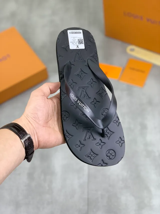 Louis Vuitton Monogram-Embossed Thong Slippers 10