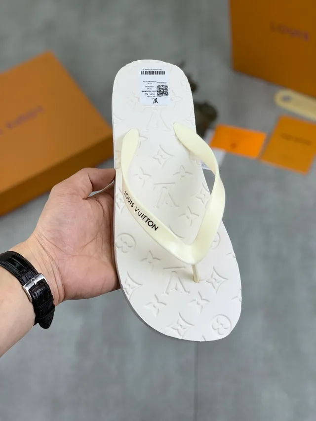 Louis Vuitton Monogram-Embossed Thong Slippers 11
