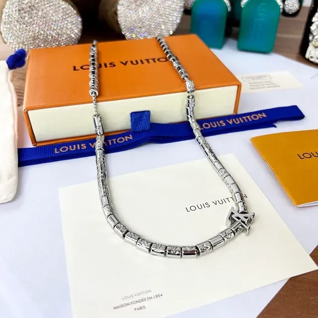 Louis Vuitton Monogram Engraved Link Chain Necklace 6