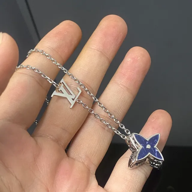 Louis Vuitton Monogram Flower Blue Enamel Necklace 3
