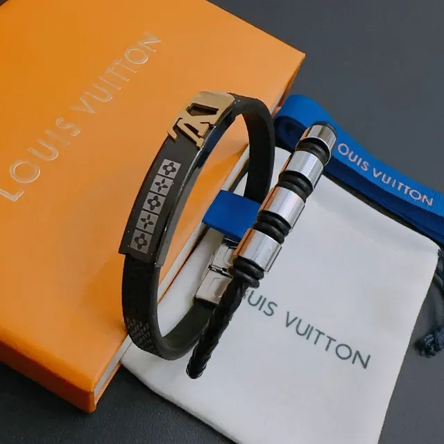 Louis Vuitton Monogram Flower Clasp Braided Leather Bracelet 5