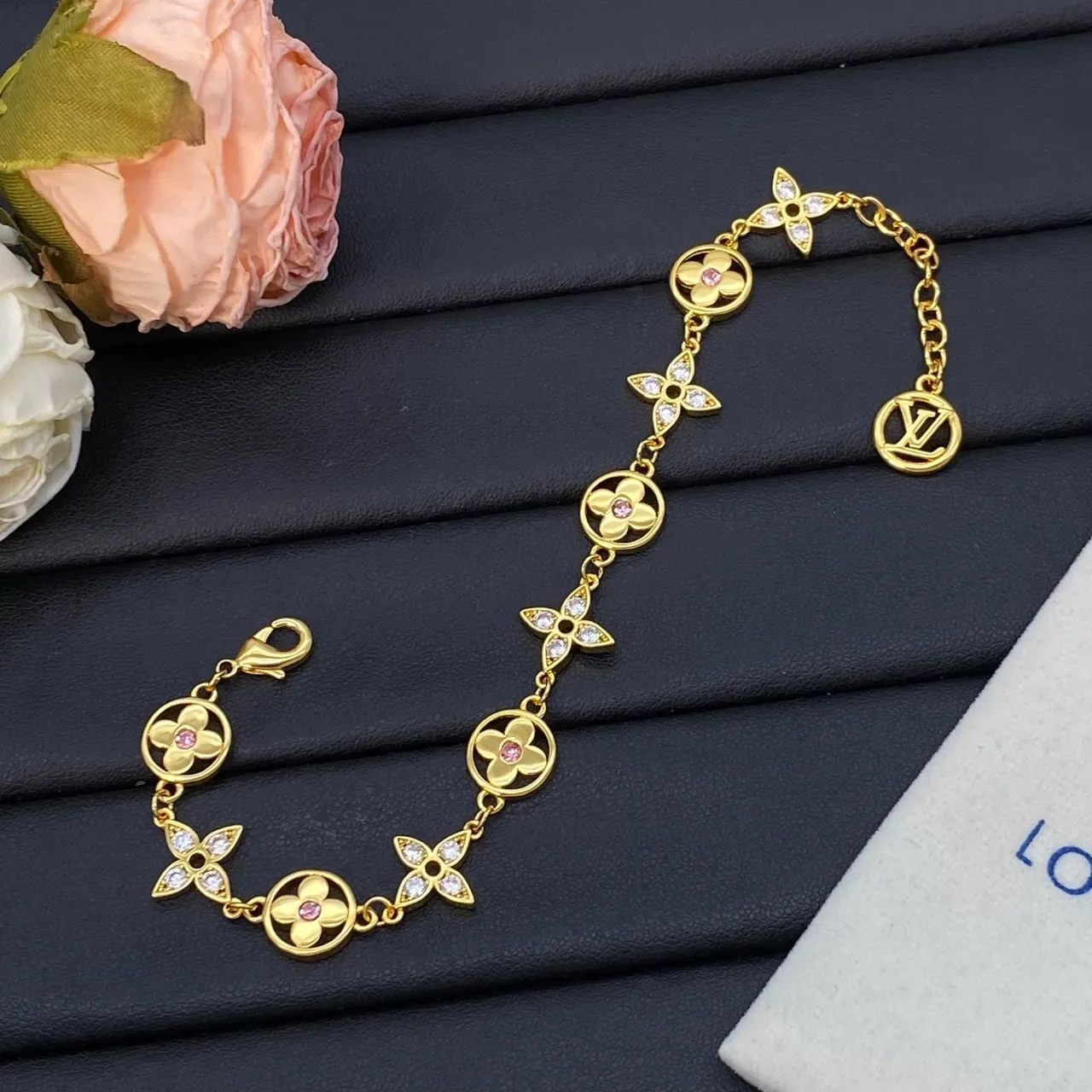Louis Vuitton Monogram Flowers Floral-Link esmalte e gemas braceletes 7