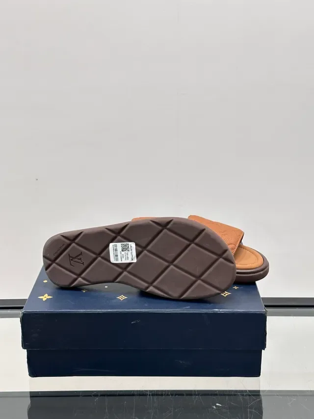 Louis Vuitton Monogram Leather Slide Slippers 5