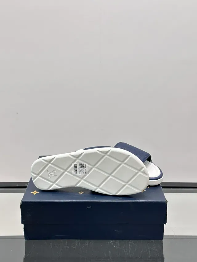 Louis Vuitton Monogram Leather Slide Slippers 6