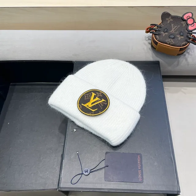 Louis Vuitton Monogram Patch White Brown Knit Beanie 3