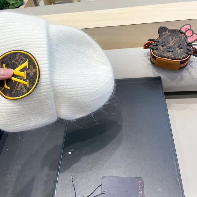 Louis Vuitton Monogram Patch White Brown Knit Beanie 7