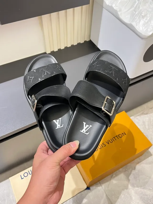 Louis Vuitton Monogram Two-Strap Slide Casual Sandals 7