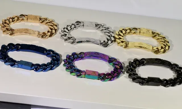 Louis Vuitton Multicolor Chunky Curb Chain Engraved Monogram Plaque Bracelet 6