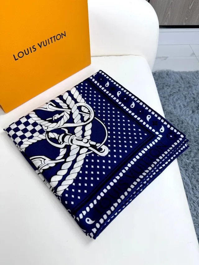 Louis Vuitton lenço de seda navy e branco impresso 7