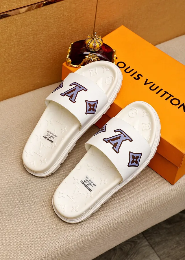 Louis Vuitton 奔逃 米色 紫色 模具 花押字 鞋底 超大 标志 鞋带 拖鞋 2