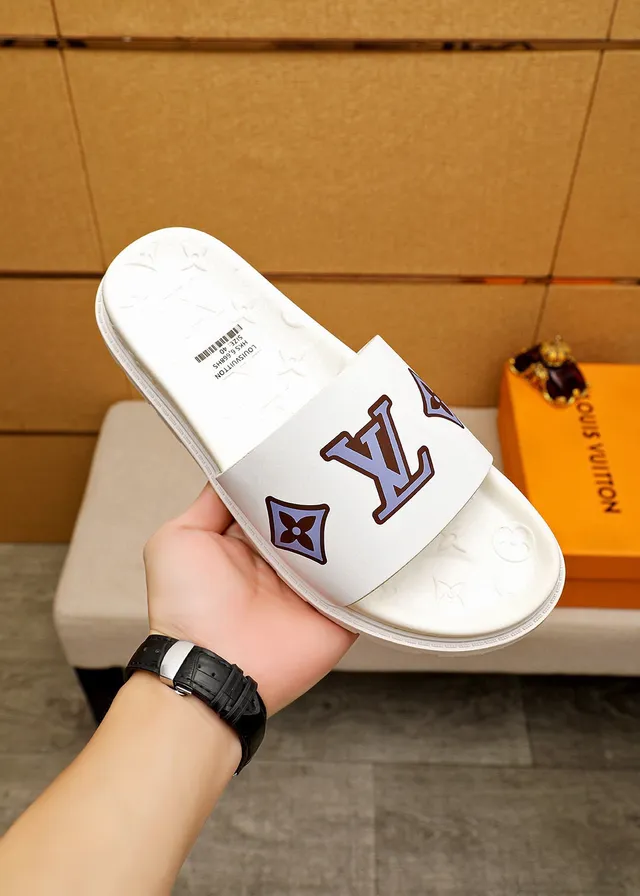 Louis Vuitton 奔逃 米色 紫色 模具 花押字 鞋底 超大 标志 鞋带 拖鞋 4