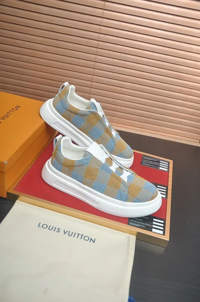 Louis Vuitton Run Away Check Blue Beige Slip-On Lifestyle Sneakers 4