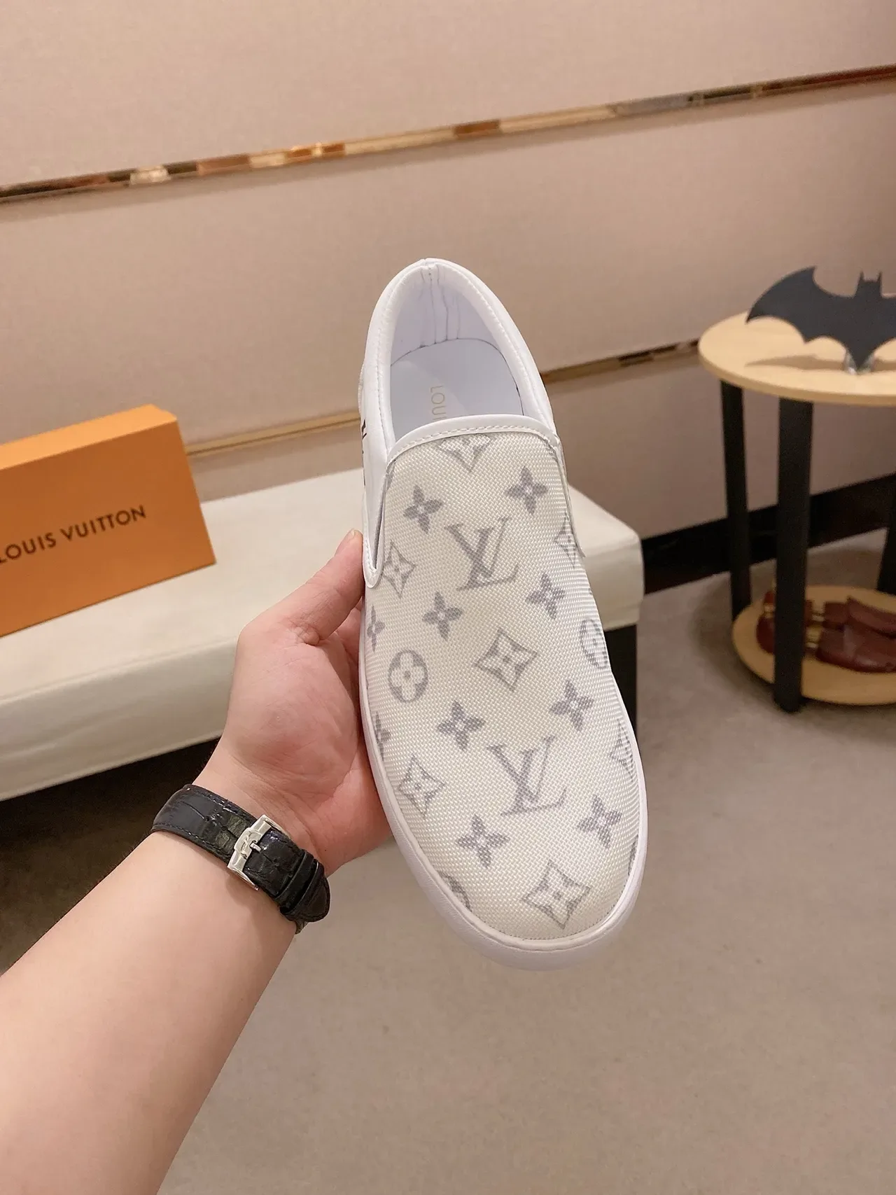 Louis Vuitton Run Away Monogram Lona Slip-On Lifestyle Tênis 5