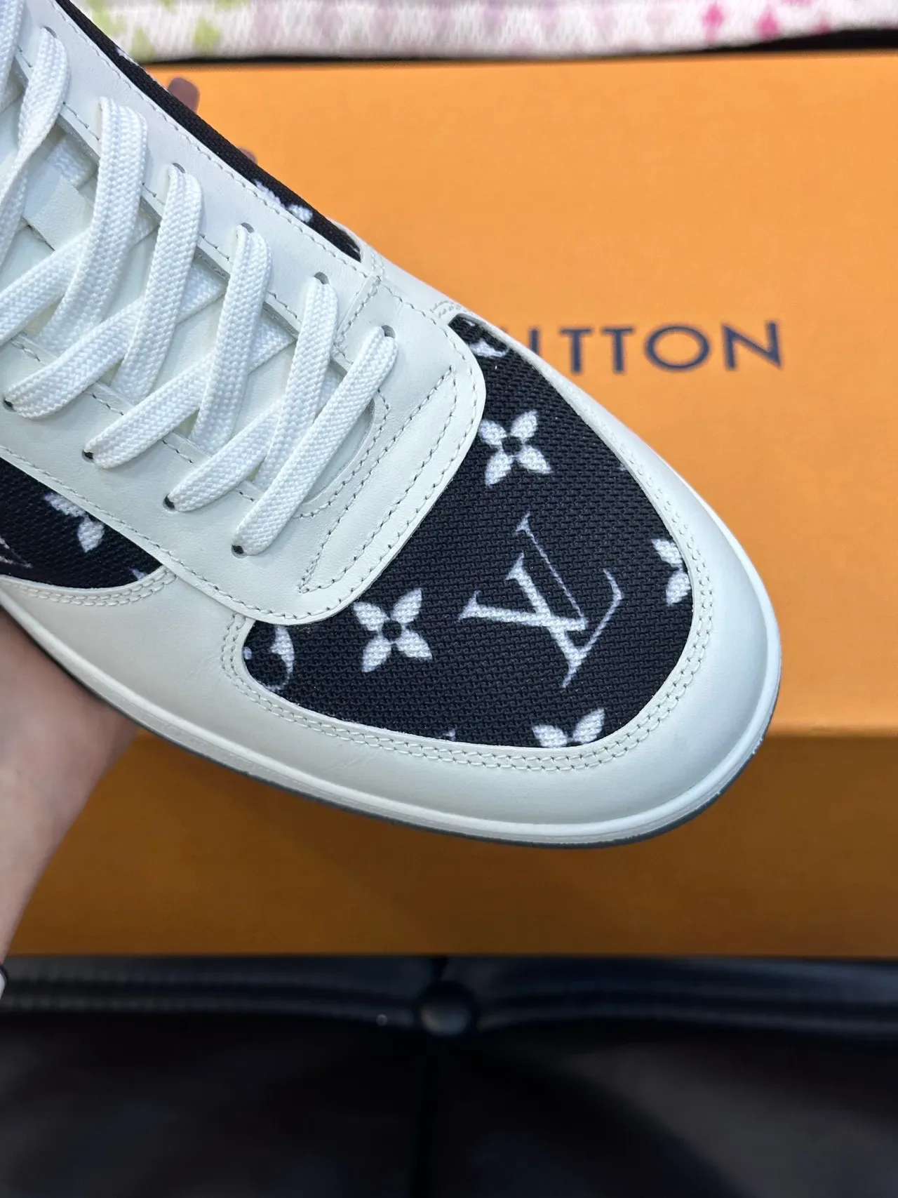 Louis Vuitton Run Away White and Black Monogram High-Top Lifestyle Sneakers 4