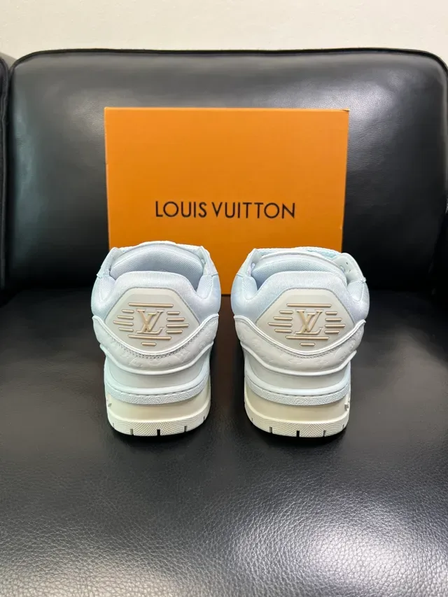 Louis Vuitton Run Away White Monogram Lifestyle Sneakers 3