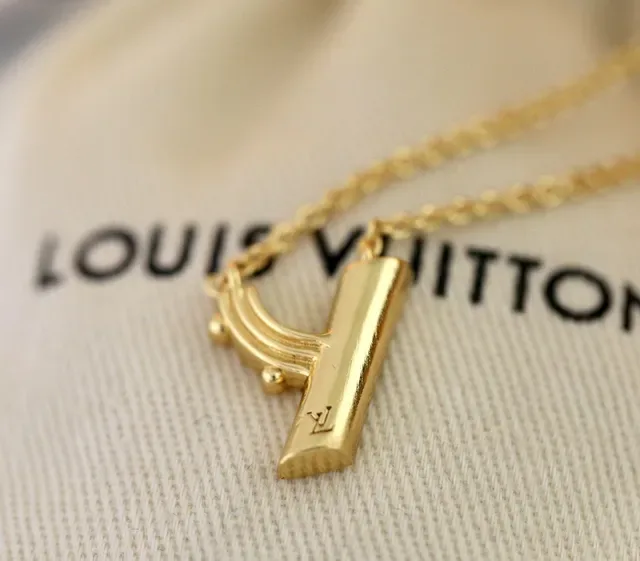 Louis Vuitton Sculptural Lowercase B Pendant Necklace 3