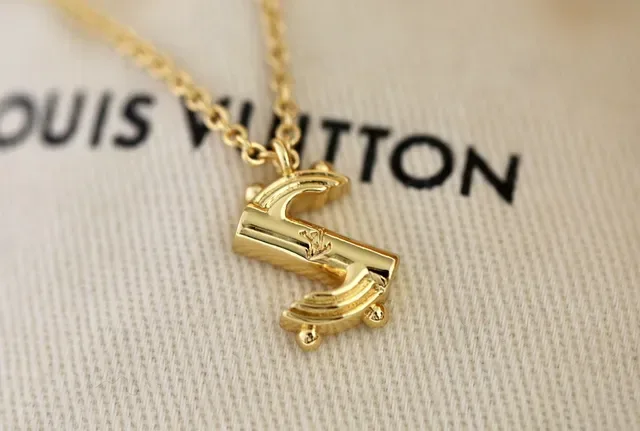 Louis Vuitton Sculptural Lowercase B Pendant Necklace 9