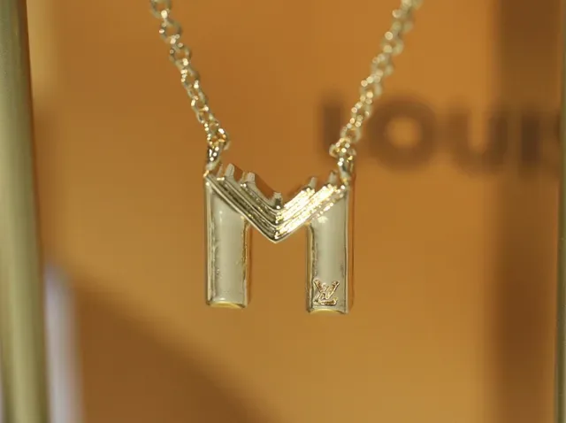 Louis Vuitton Sculptural Lowercase B Pendant Necklace 15