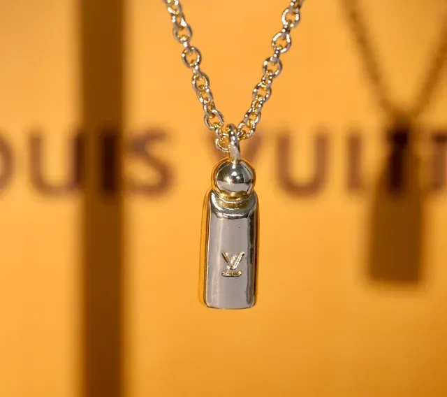 Louis Vuitton Sculptural Lowercase B Pendant Necklace 23