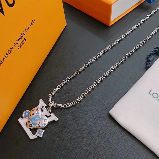 Louis Vuitton Silver Blue Chain Enamel-Accented Pendant Necklace 4