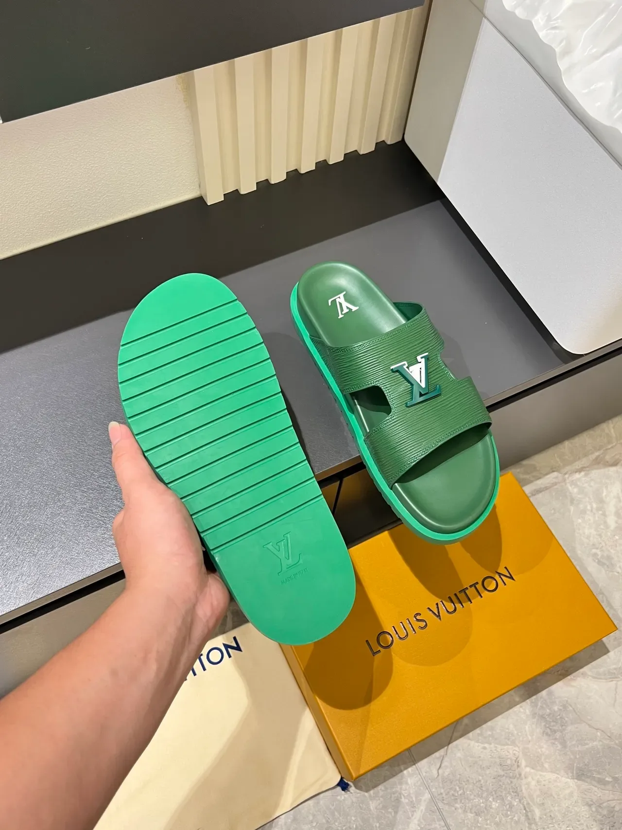 Louis Vuitton Slide Sandals Double-Strap Molded Sole Slippers 2