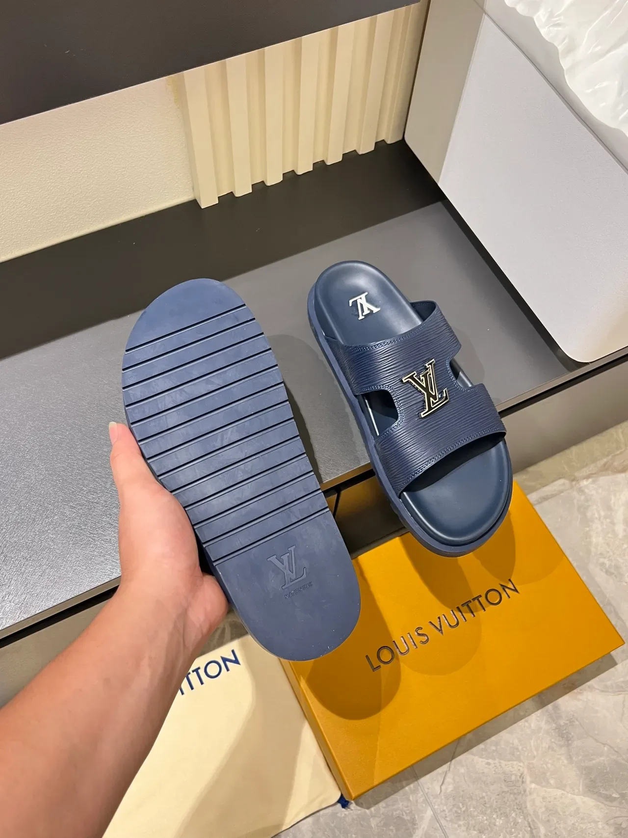 Louis Vuitton Slide Sandals Double-Strap Molded Sole Slippers 3