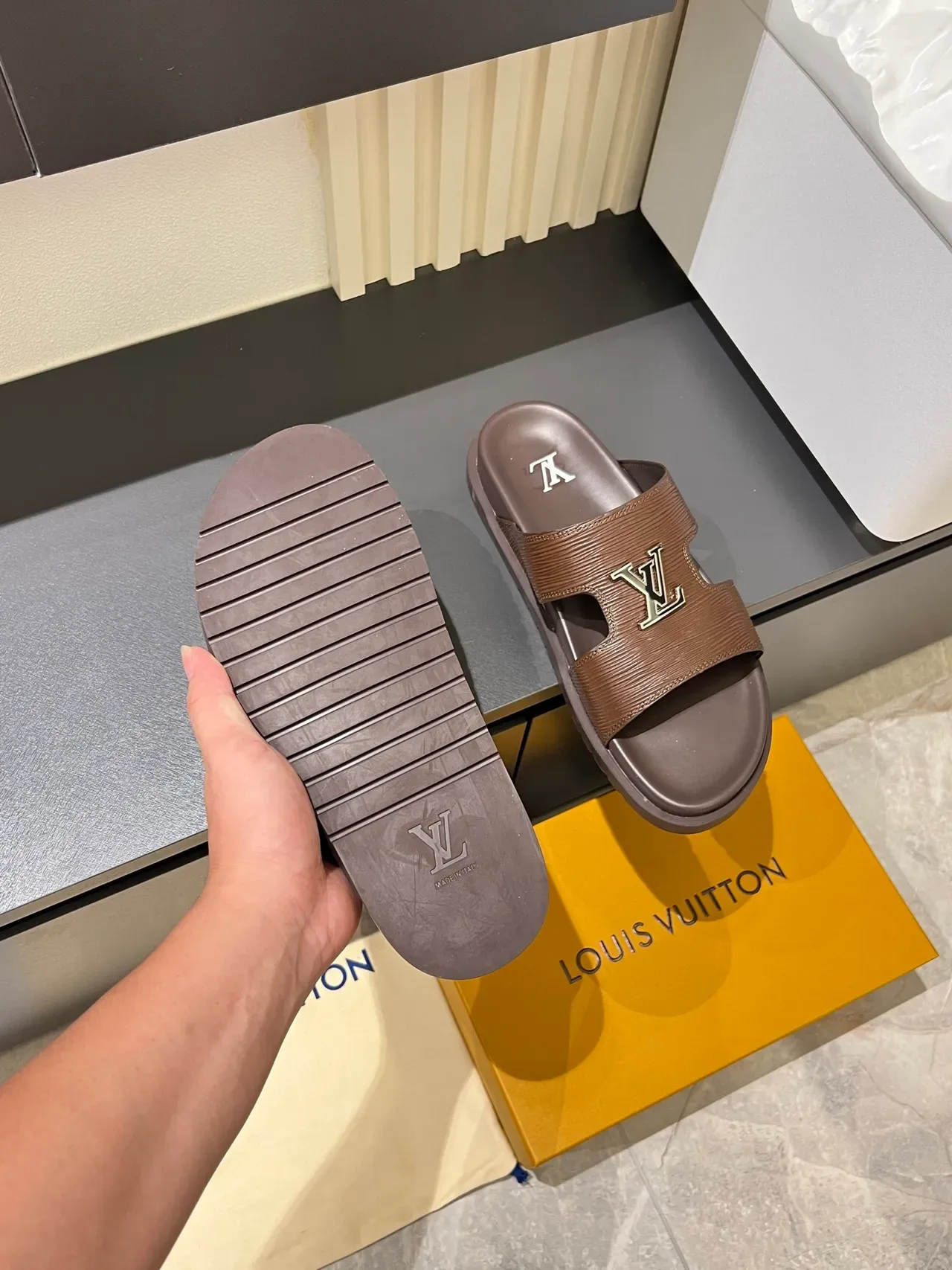 Louis Vuitton Slide Sandals Double-Strap Molded Sole Slippers 6