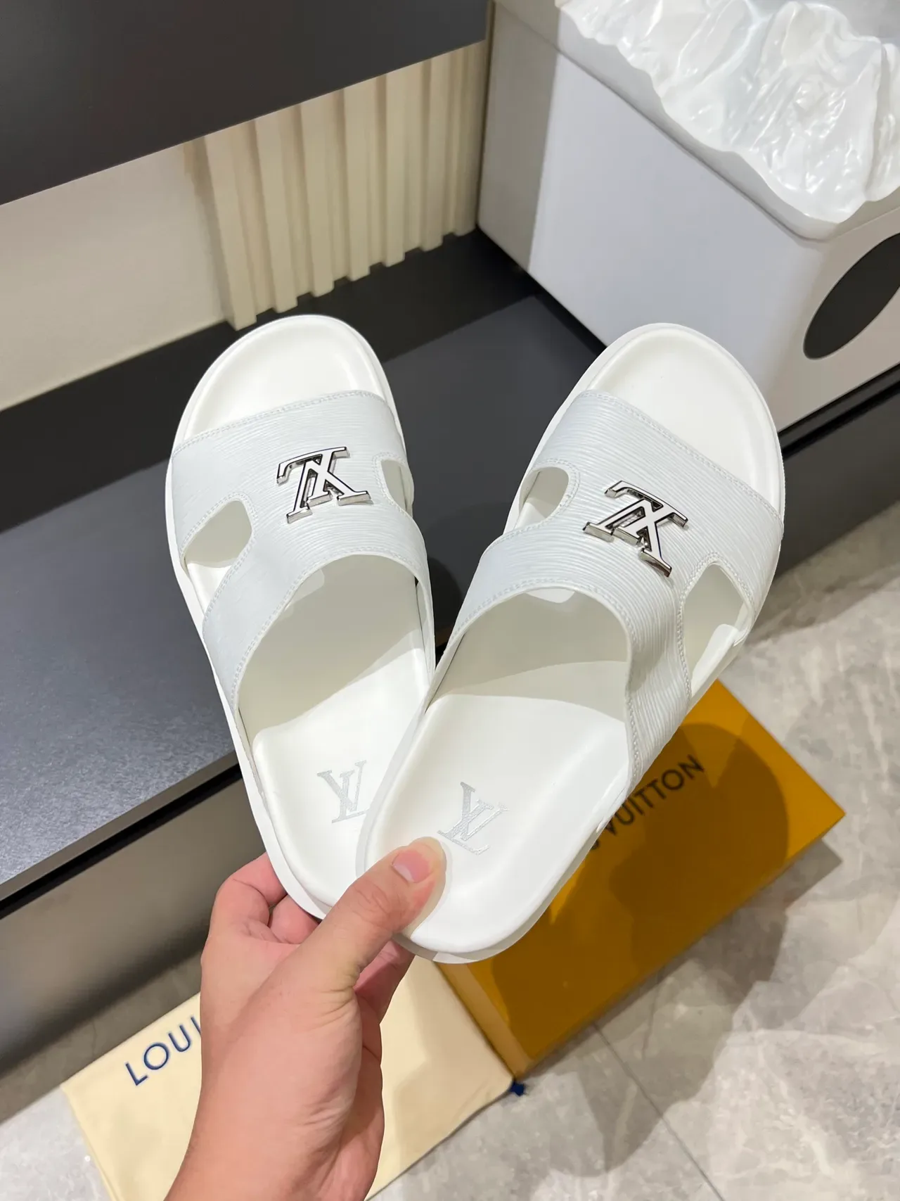 Louis Vuitton Slide Sandals Double-Strap Molded Sole Slippers 11