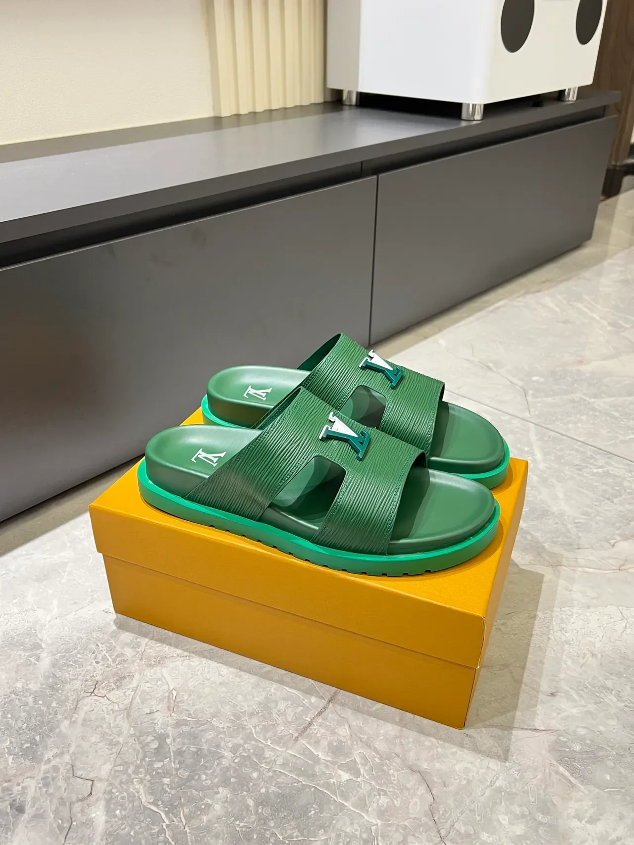 Louis Vuitton Slide Sandals Double-Strap Molded Sole Slippers 14