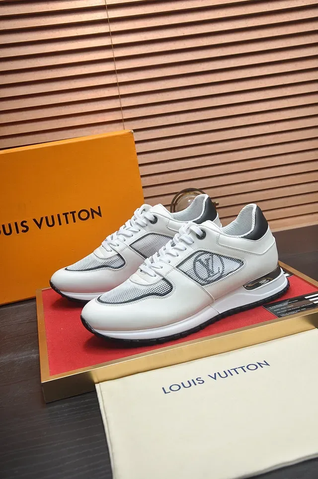 Louis Vuitton White Black Leather And Mesh Upper LV Monogram Panel Lifestyle Sneakers 4