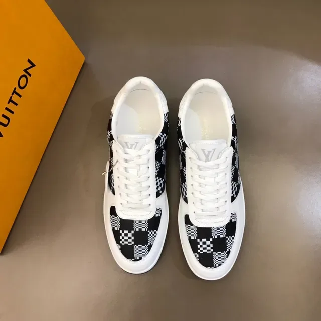 Louis Vuitton White Black Low-Top Checkerboard Side Panel Lifestyle Sneakers 7