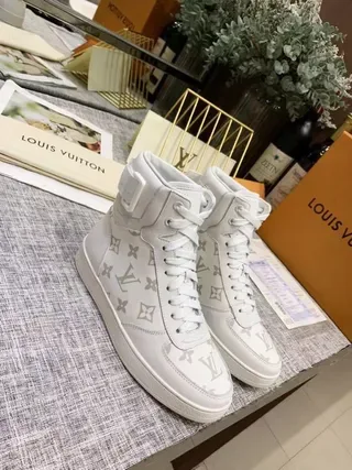 Louis Vuitton White Gray High-Top Monogram-Print Lifestyle Sneakers 4
