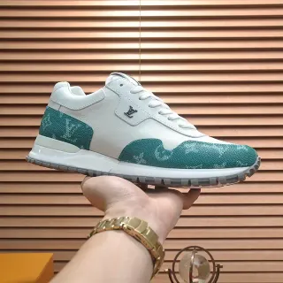 Louis Vuitton Zapatillas Lifestyle Blancas Verdes de Bajo con Upper de Cuero