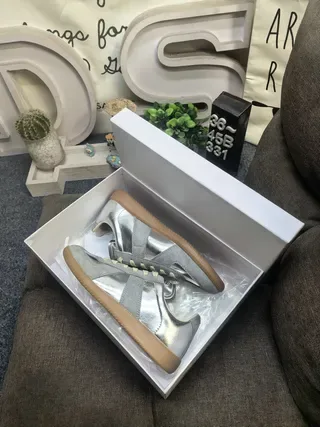 Maison Margiela Silver Beige Metallic Leather And Suede Laces Lifestyle Sneakers 3