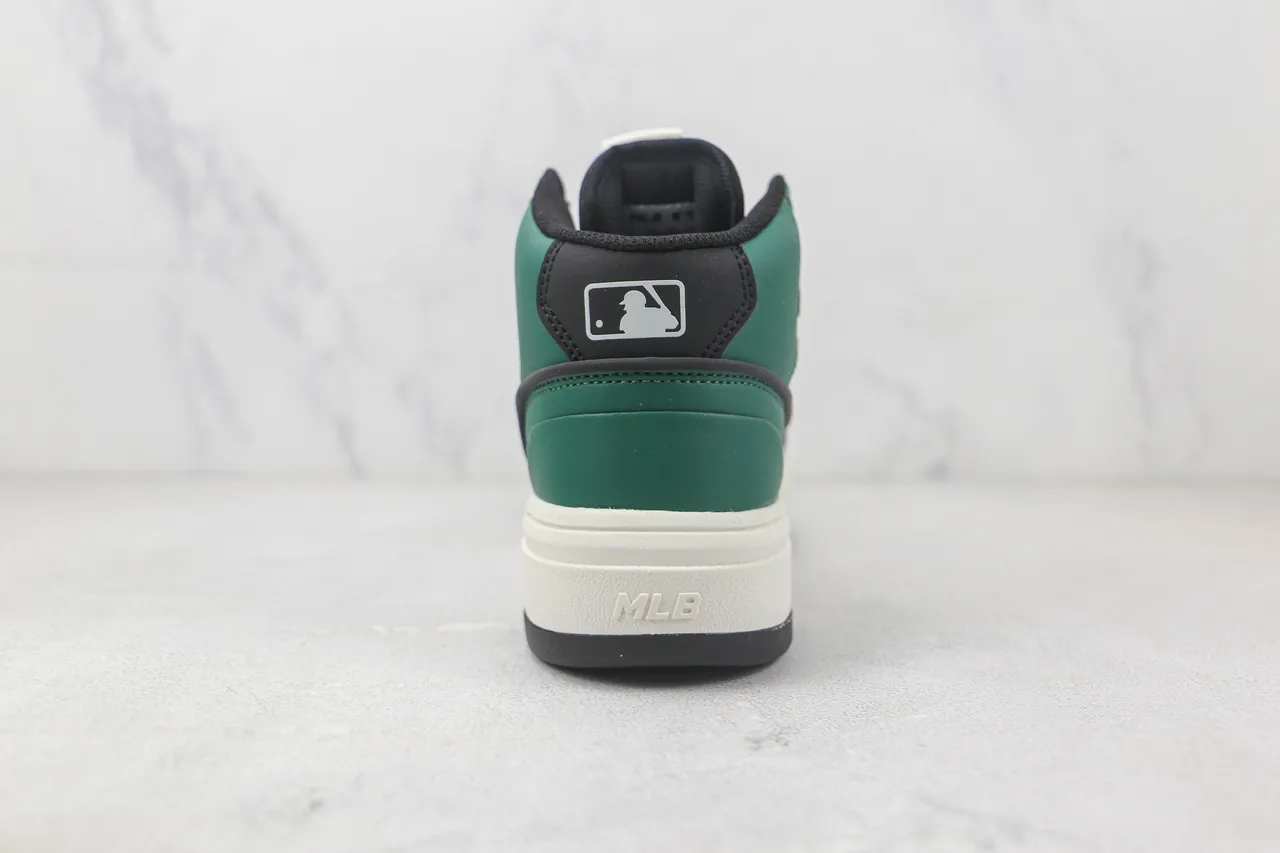 Mitchell & Ness NY Yankees High Top Green White Black Lifestyle Sneakers 9
