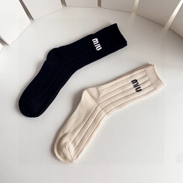 Miu Miu Logo-Cuff Ribbed Knit Socks 4