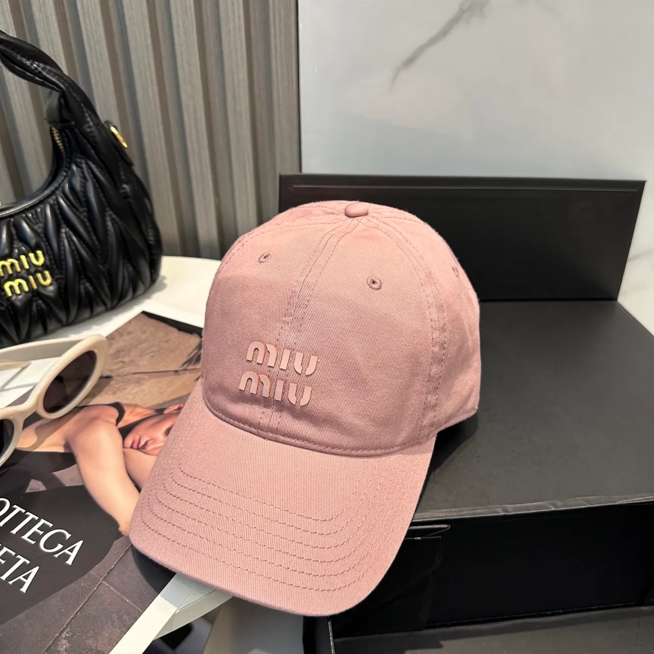 Miu Miu Casquette de baseball rose tonale avec logo brodé couronne structurée 3