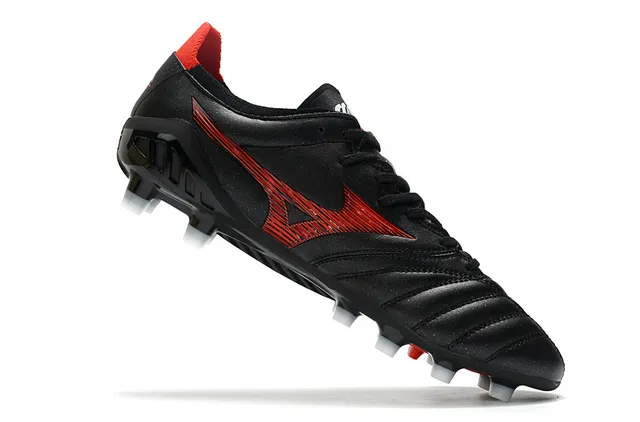 Mizuno أسود أحمر جلد مبطن علوي كاحل منخفض أرض صلبة أحذية كرة القدم 9