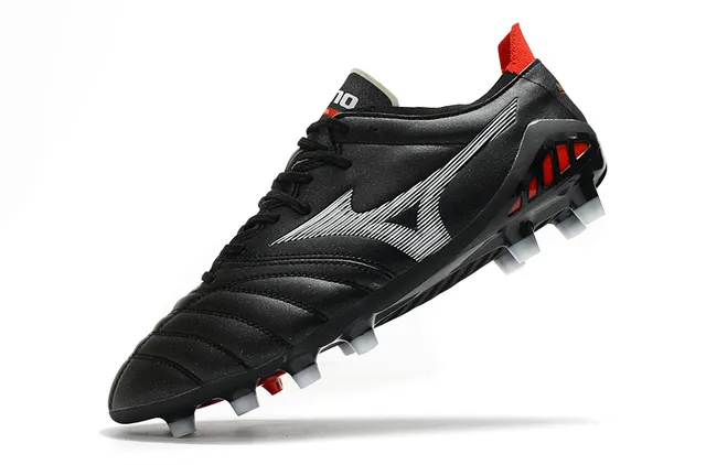Mizuno أسود أحمر جلد مبطن علوي كاحل منخفض أرض صلبة أحذية كرة القدم 16