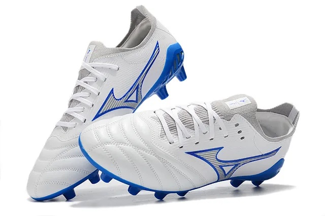 Mizuno Sapatos de Futebol Brancos Azuis Baixo Corte Upper de Malha Costurado Matelado Vamp Solo Firme 2