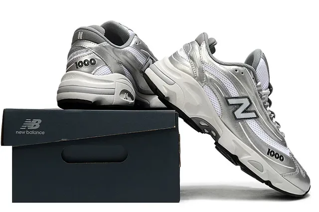 New Balance 1000 Argent métallisé et Blanc Chunky Sneakers 6