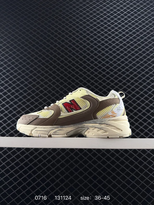 New Balance 530 Beige Marron Sneakers Chunky en Mesh Stratifié 5